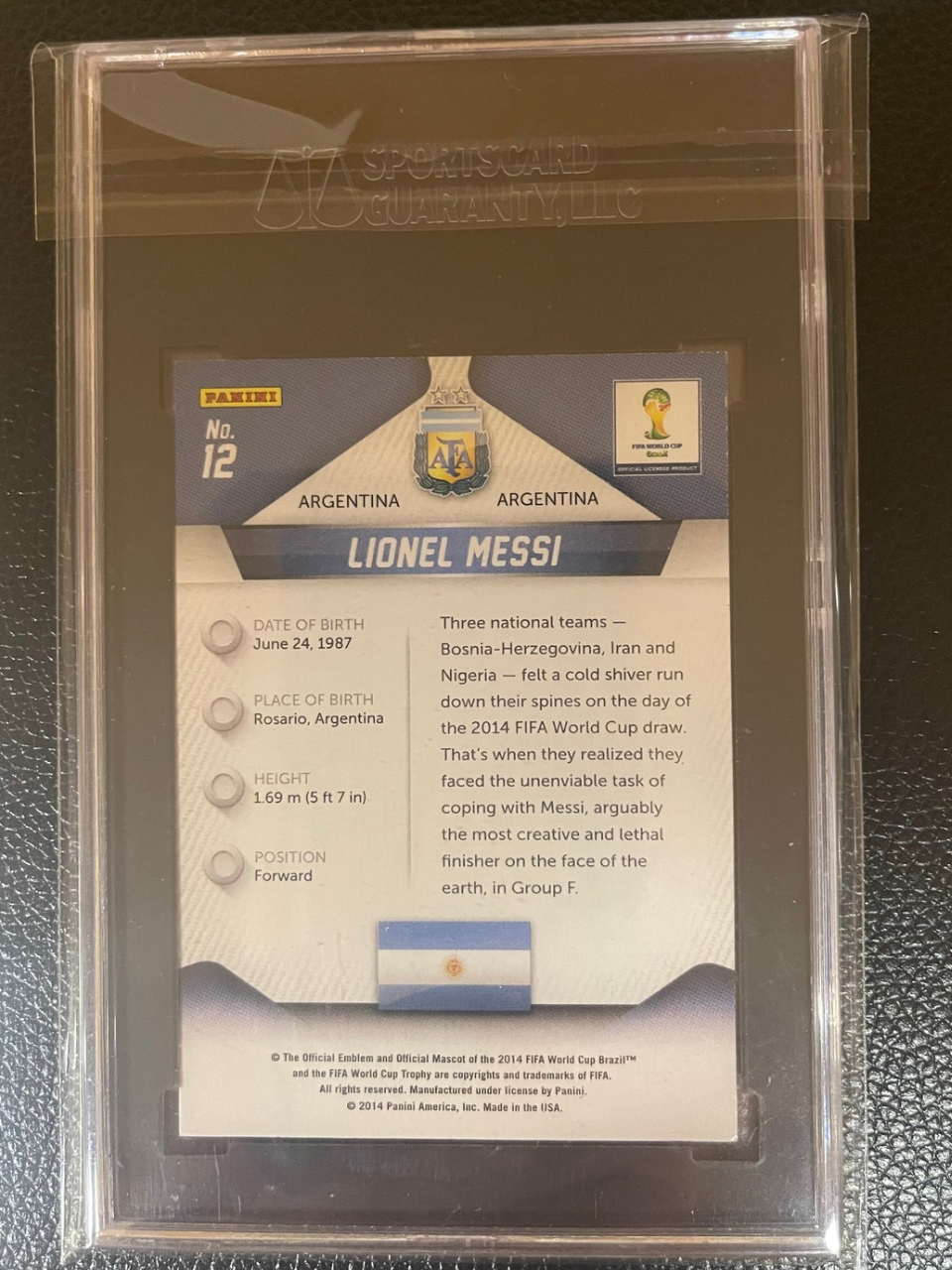2014 Panini Prizm World Cup #12 Lionel Messi. SGC 9