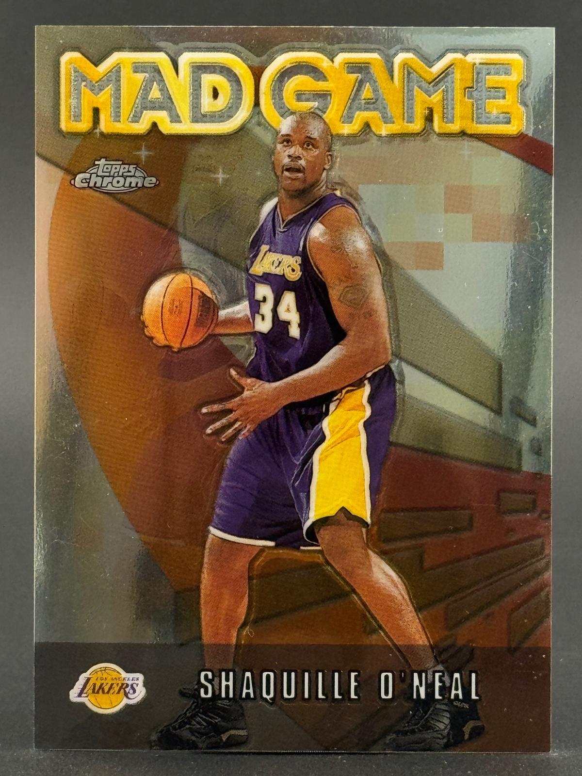 Shaquille O'Neal 2001-02 Topps Chrome Mad Game #MG2 front