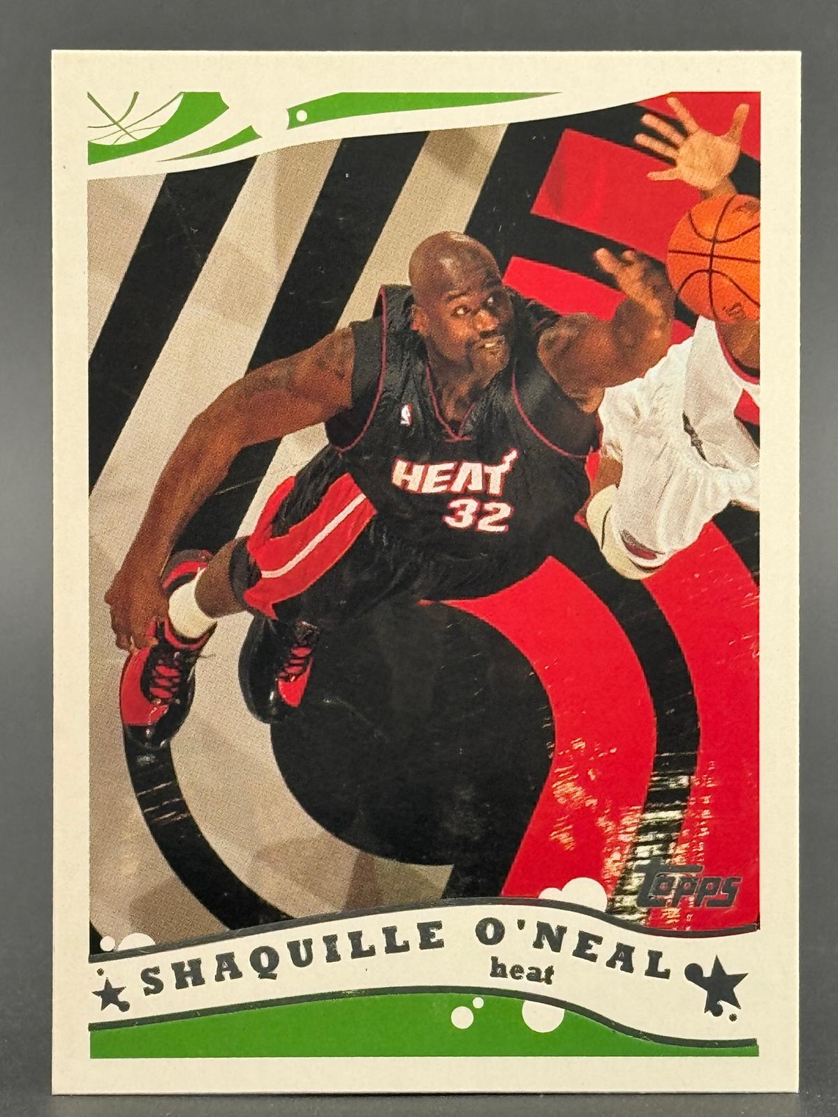 Shaquille O'Neal 2005-06 Topps #100 front