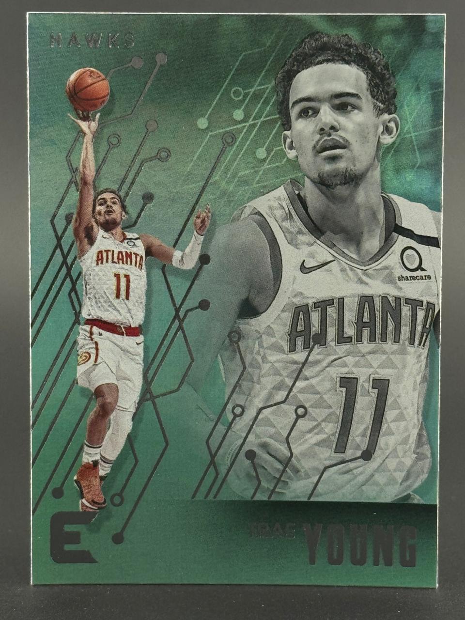 Trae Young 2018-19 Panini Donruss Optic basketball trading card.