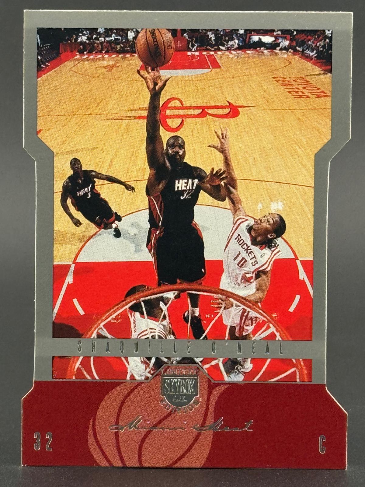 Shaquille O'Neal 2004-05 SkyBox LE Retail #55 front