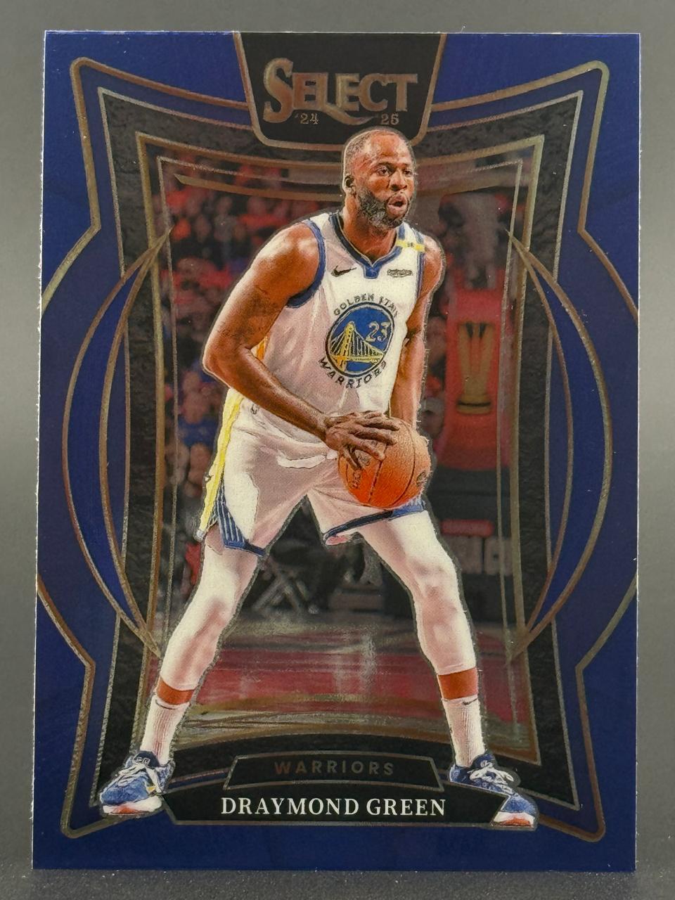 2024-25 Select Draymond Green Golden State Warriors basketball card holding a ball.