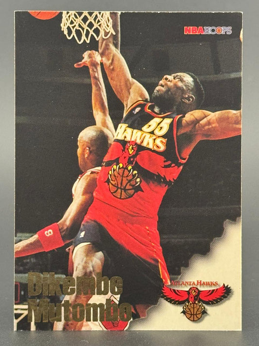 Dikembe Mutombo 1996-97 NBA Hoops trading card.
