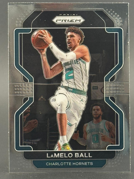 LaMelo Ball 2020 Panini Prizm trading card, Charlotte Hornets.