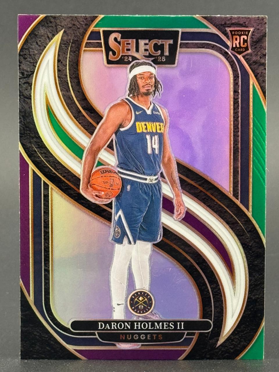 2024-25 Panini Select DaRon Holmes II rookie card featuring him in a Denver Nuggets uniform holding a basketball.