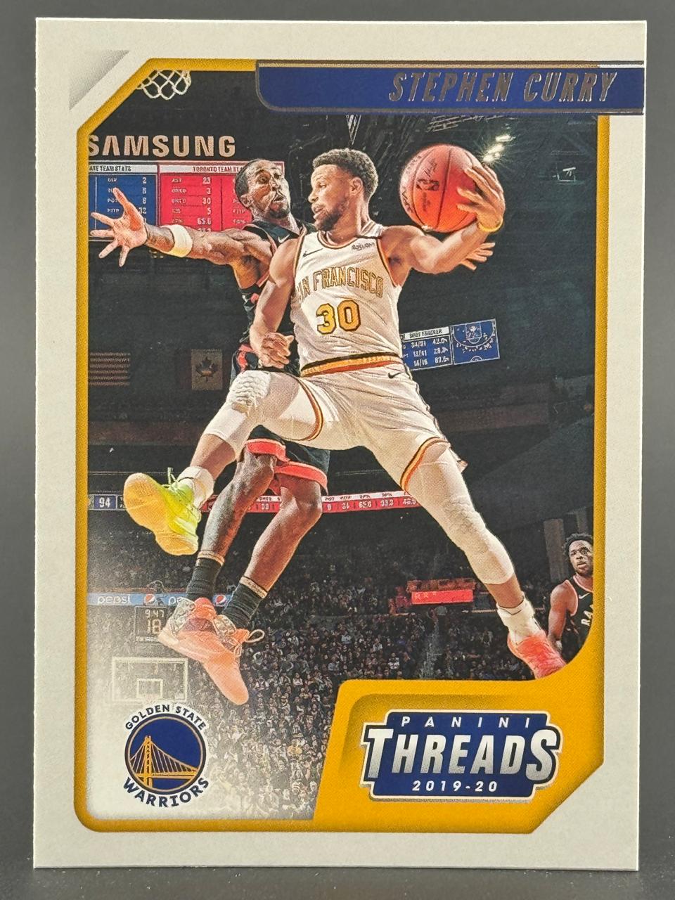 2019-20 Panini Threads Stephen Curry basketball card.