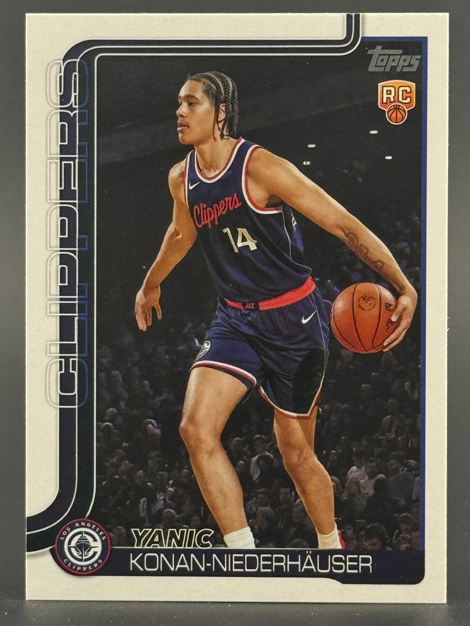 Topps basketball rookie card of Yanic Konan-Niederhäuser (#14) for the Los Angeles Clippers.