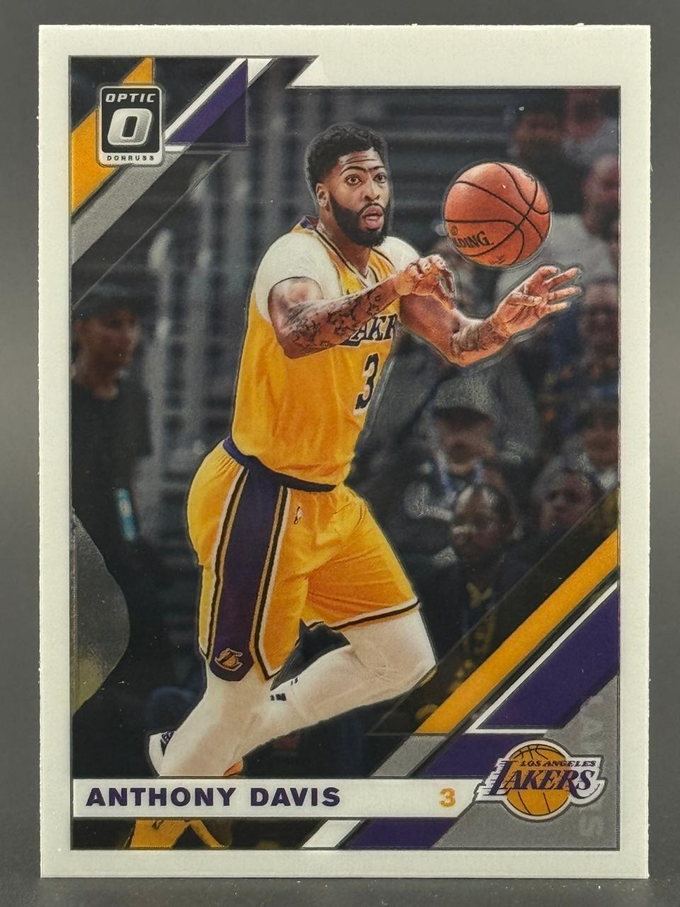 Anthony Davis 2019-20 Donruss Optic basketball trading card.