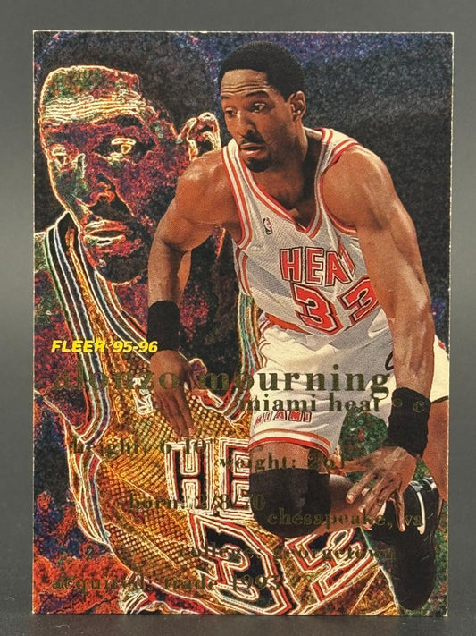 1995-96 Fleer Alonzo Mourning Miami Heat basketball card.