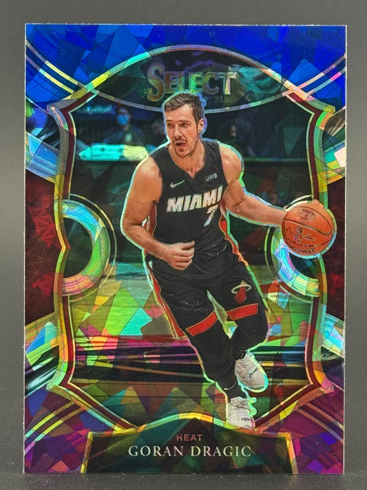 Goran Dragić 2021-22 Select Basketball blue prism parallel card, dribbling in Miami Heat uniform.