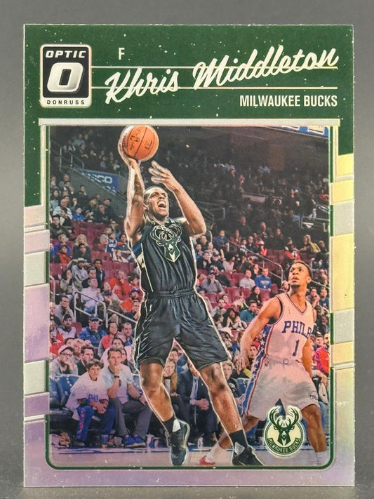 Khris Middleton 2021-22 Donruss Optic basketball card.