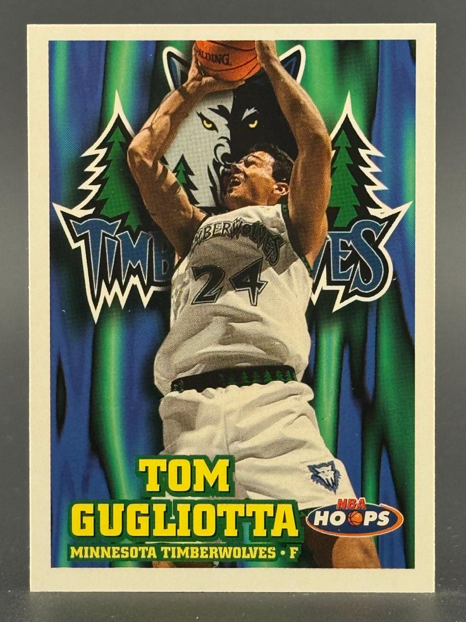 1990s NBA Hoops Tom Gugliotta Minnesota Timberwolves basketball card.