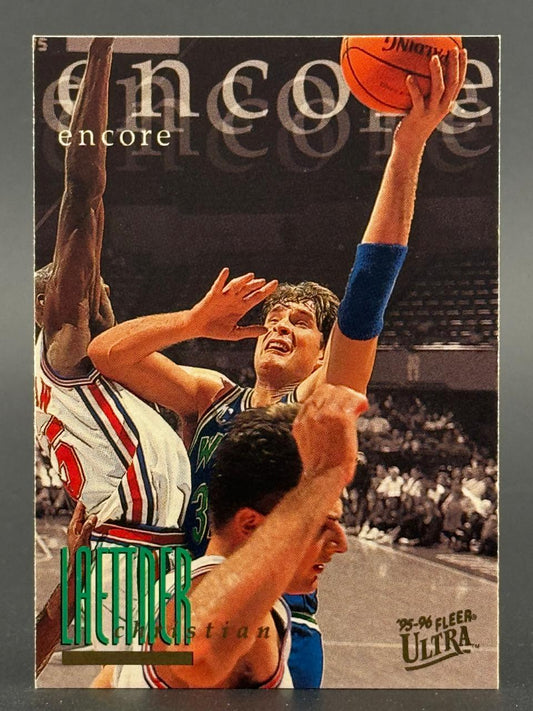 1995-96 Fleer Ultra Christian Laettner basketball card.