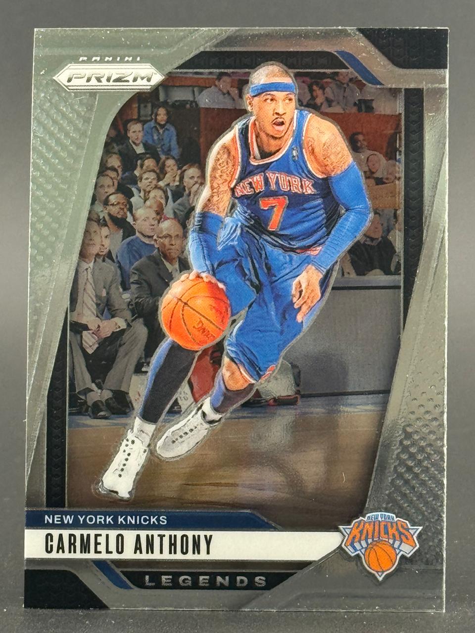 Carmelo Anthony New York Knicks Panini Prizm Legends basketball trading card.