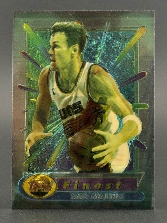 1993-94 Topps Finest Dan Majerle basketball trading card in green refractive finish.