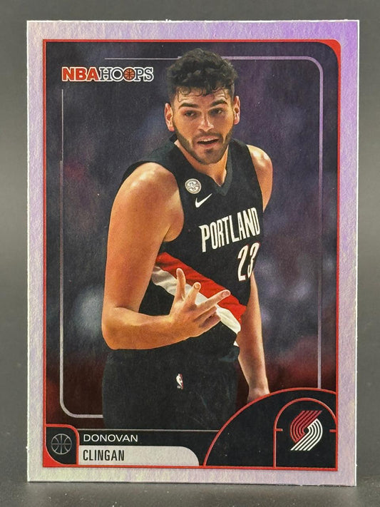 Donovan Clingan 2024 NBA Hoops basketball card.