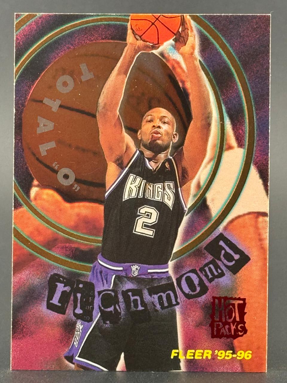 1995-96 Fleer Hot Packs Mitch Richmond trading card, #2, showing him shooting a basketball.