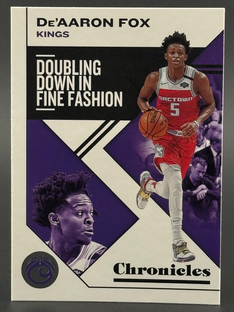 De'Aaron Fox 2019-20 Panini Chronicles basketball card #118.