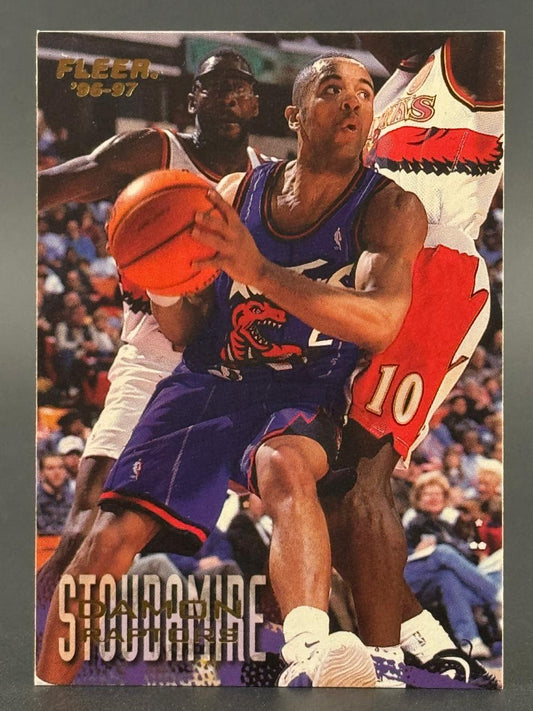 1996-97 Fleer Damon Stoudamire basketball card.