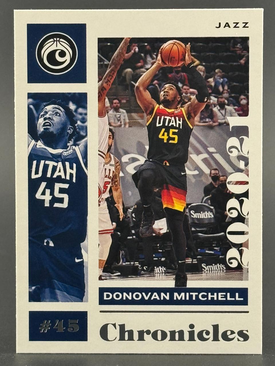 2020-21 Panini Chronicles Donovan Mitchell trading card, Jazz #45.