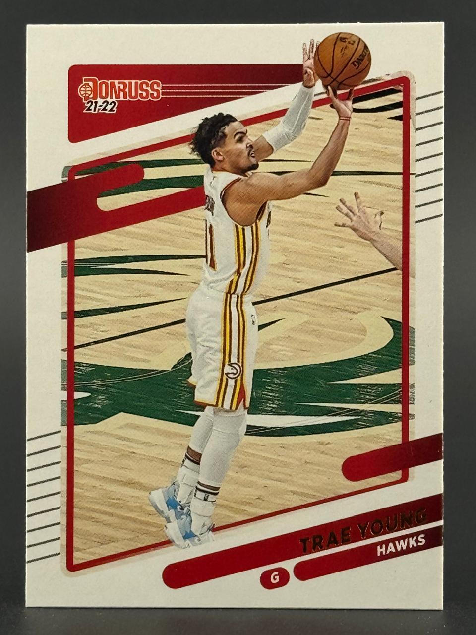 2021-22 Donruss Trae Young Atlanta Hawks basketball card.