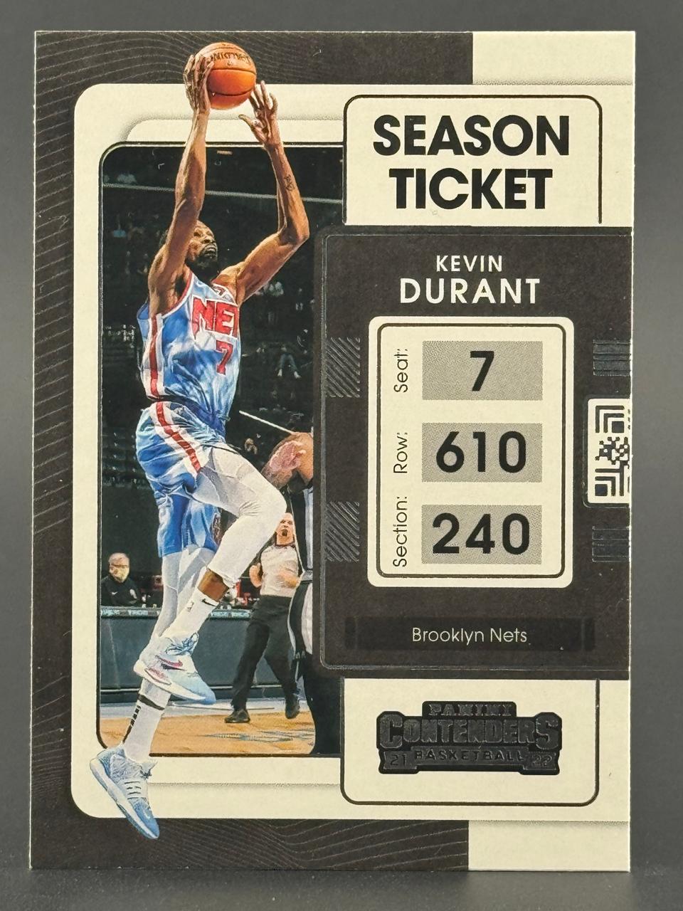 2021-22 Panini Contenders Season Ticket Kevin Durant Brooklyn Nets basketball card.