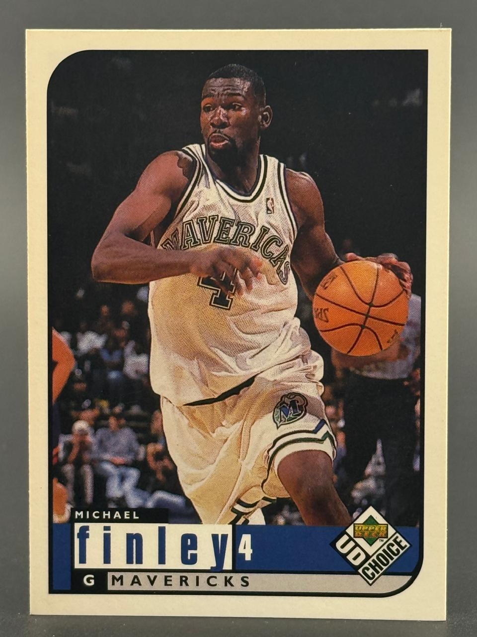 1990s Michael Finley Mavericks UD Choice trading card, #4.