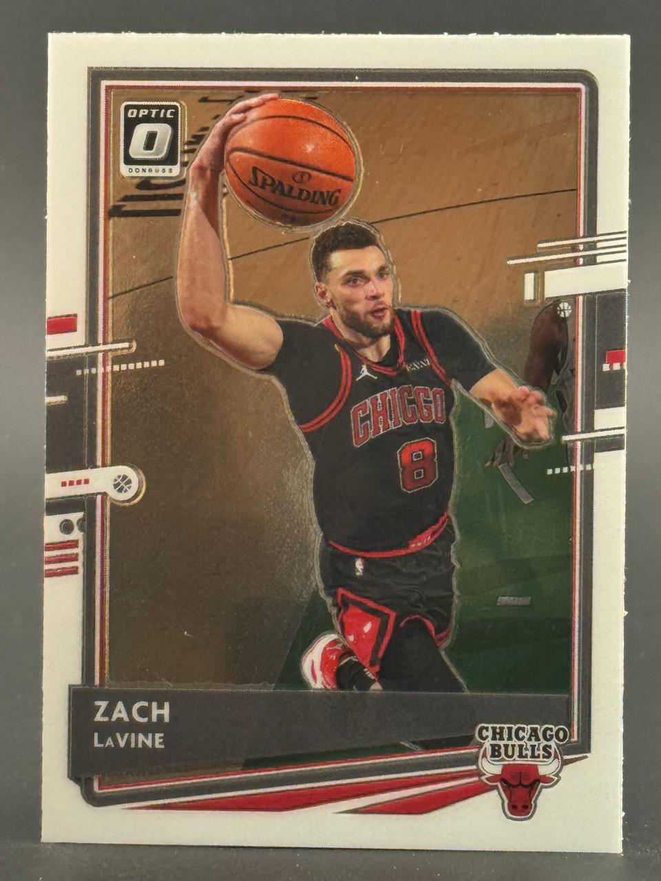 Zach LaVine Chicago Bulls basketball card, Donruss Optic.