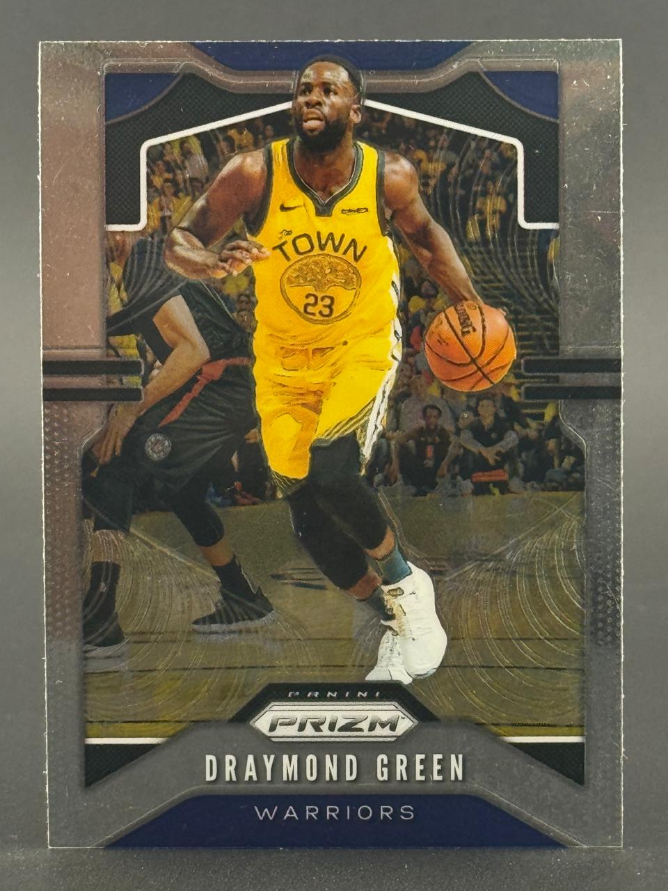 Draymond Green Warriors Panini Prizm trading card.
