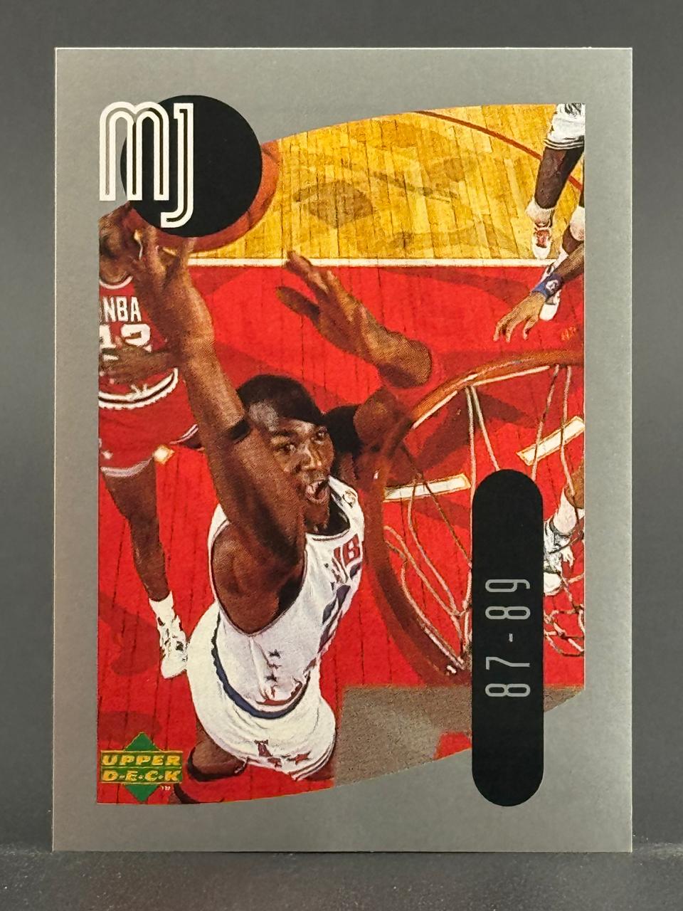 Michael Jordan Upper Deck 87-89 trading card.